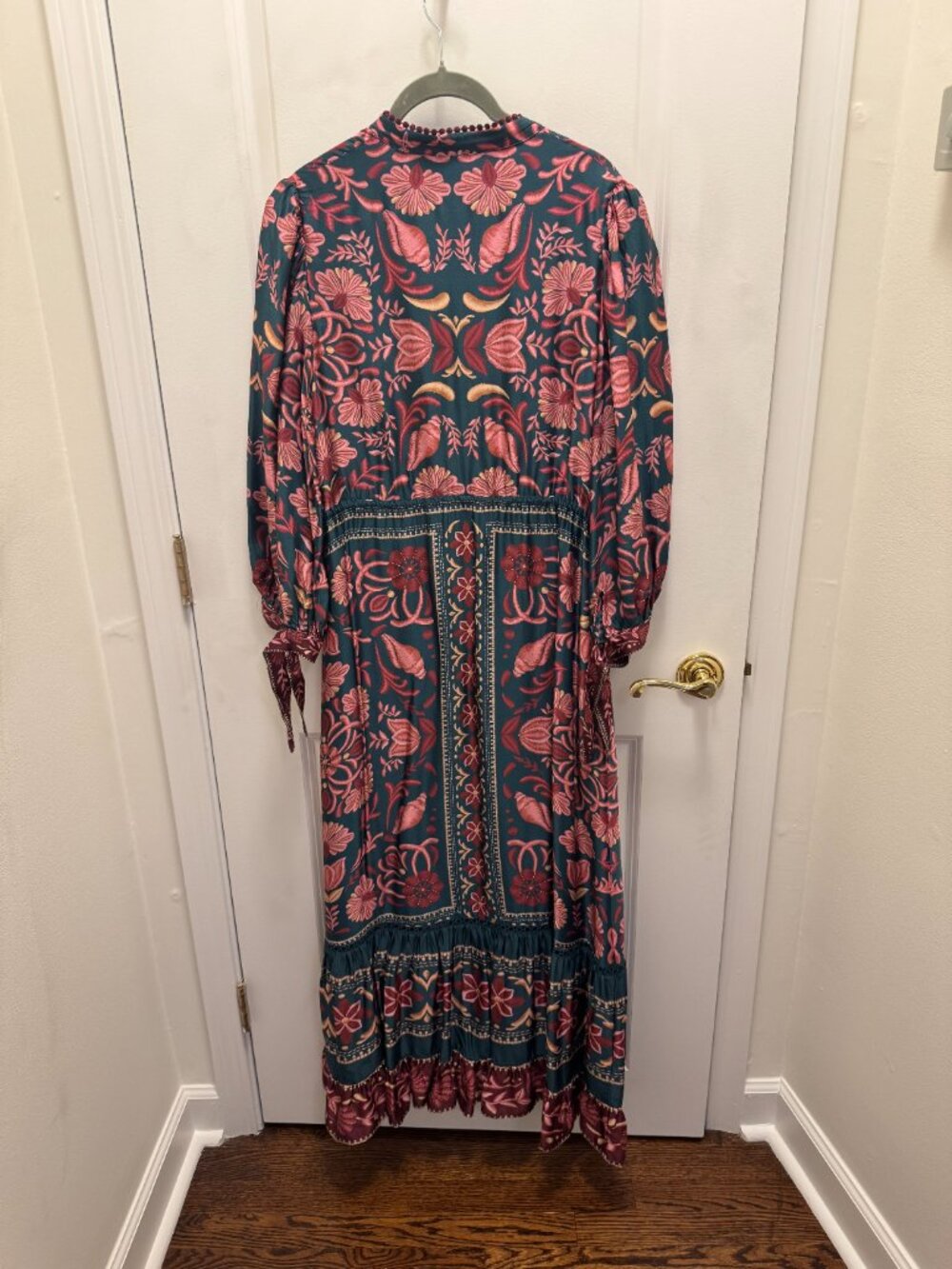 Farm Rio Teal Seashell Tapestry Lenzing™ Ecovero™ Viscose Maxi Dress, Size M - Picture 3 of 4